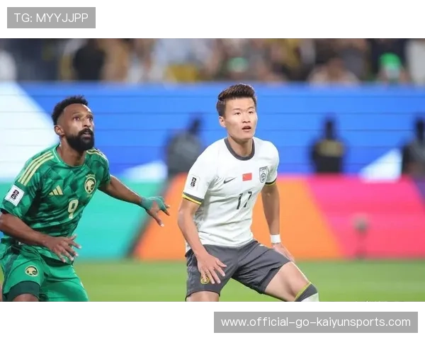 国足防线战术配合专项训练，国足后防核心