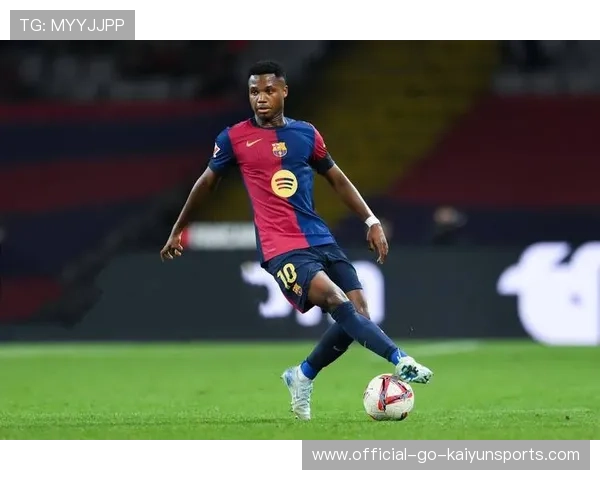 巴萨后防满血复活！弗里克最强阵首次合体引爆全网，弗利萨vs